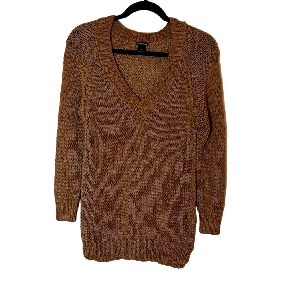 Club Monaco Lose Knit V-Neck Sweater